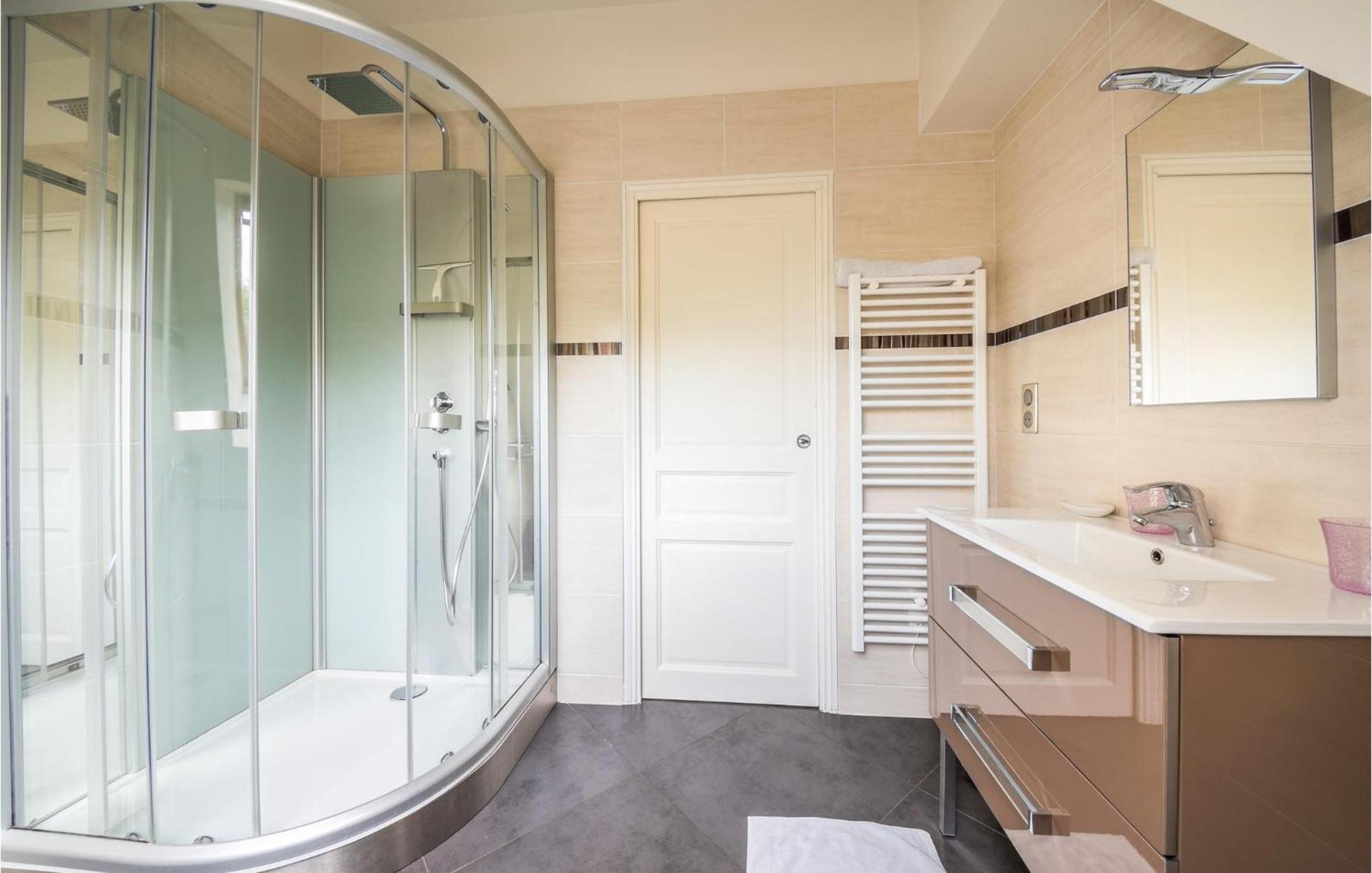 Stunning Home In Paluel With Wifi Zewnętrze zdjęcie